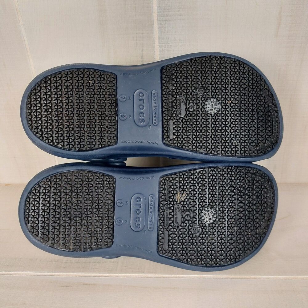 Crocs Bistro Clogs Slip Resistant Work Shoes Men's 7 Women's 9 Blue Chef Nursing - Picture 7 of 7
